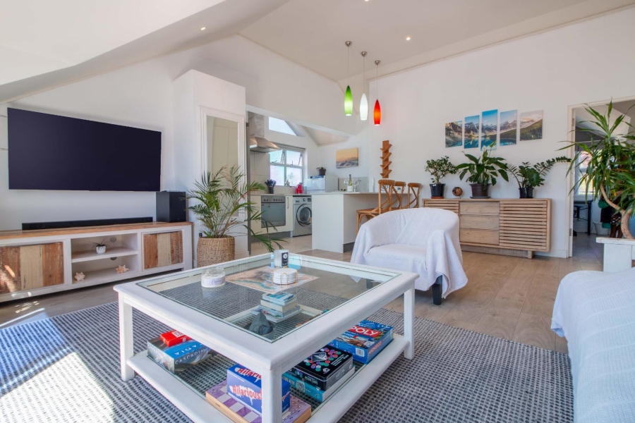 1 Bedroom Property for Sale in Gardens Western Cape